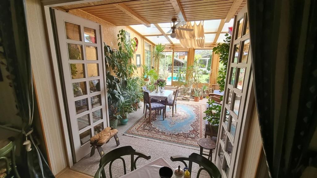 Apartamento Bianco Sopron Exterior foto